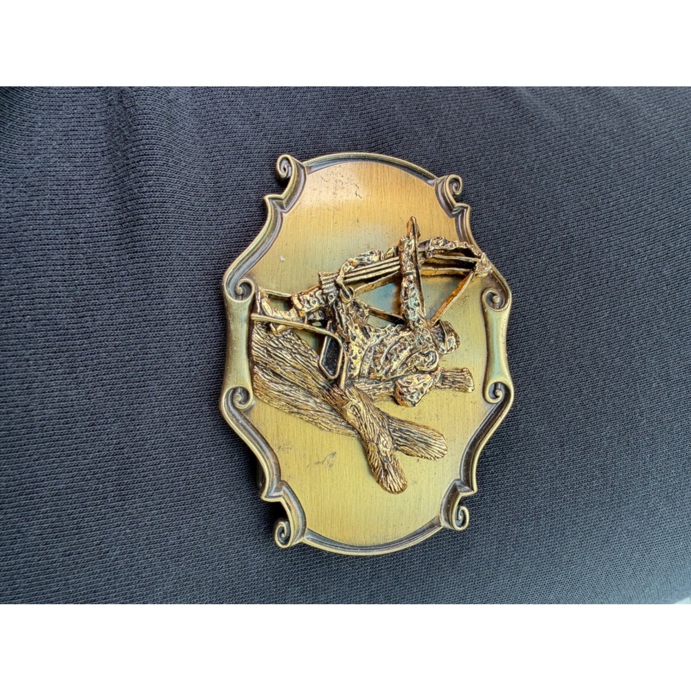Vintage 1980 Raintree Crossbow Hunter Belt Buckle Brass Tone Archery Tree Stand